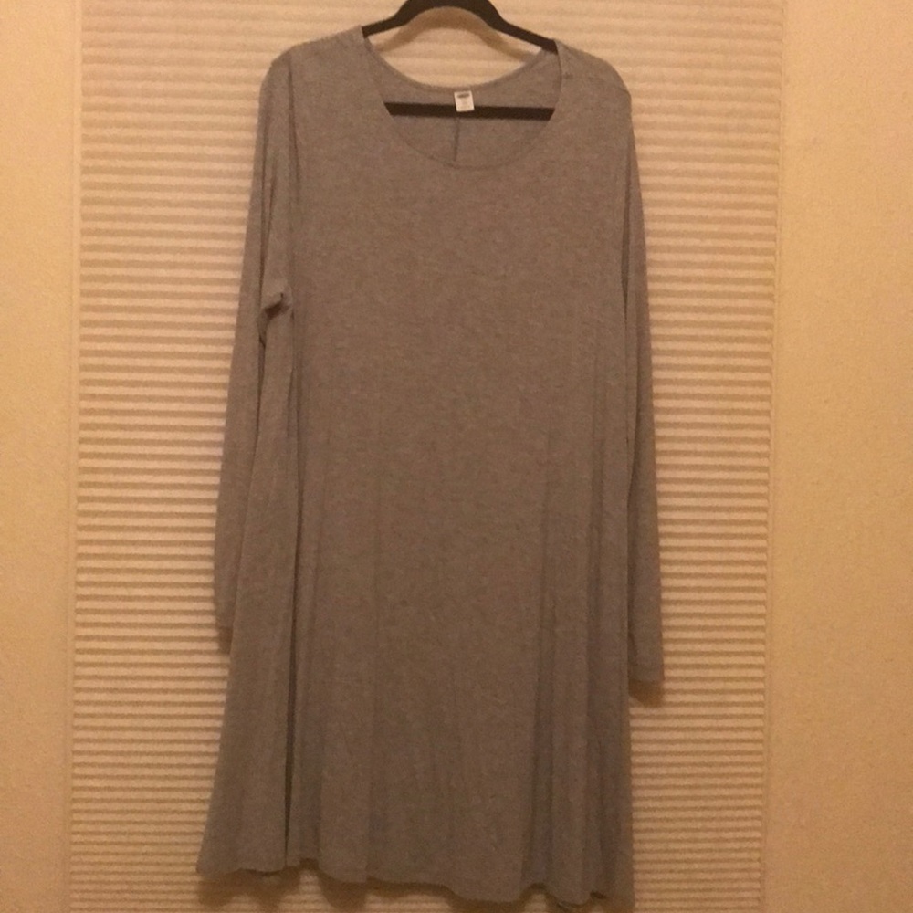 Gray long sleeves swing dress